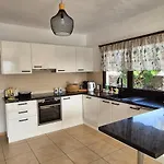 De Suenos Villa *