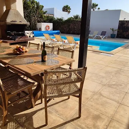 Villa De Suenos Lajares