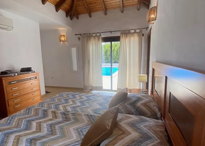 De Sueños Villa *